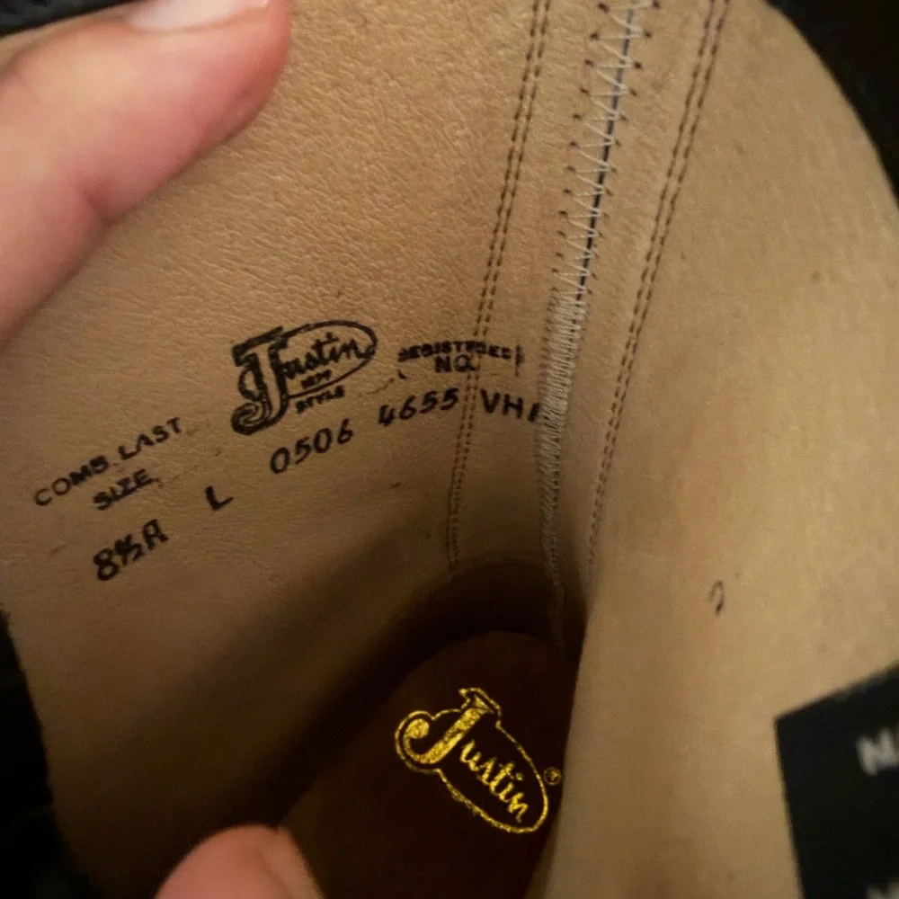 Black Lace-Up Roper boots Justin - Picture 7 of 7